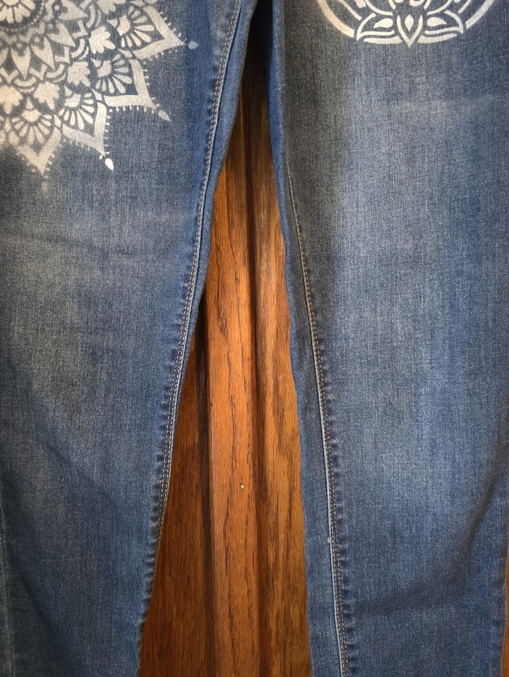 HANDCRAFTED Upcycled Denim Boho Skinny Jeans HANDPAINTED Mandala Hamsa Size 11 - Picture 6 of 14